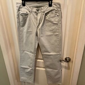 Levi's Men's Chinos in Light Gray